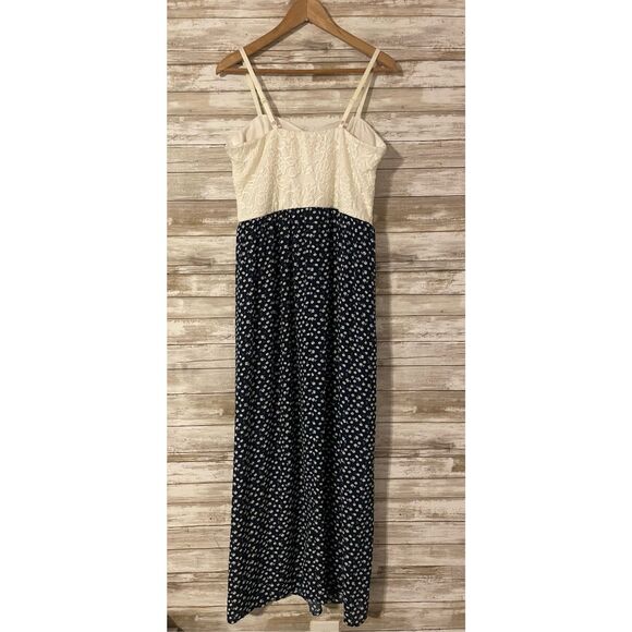 Candies Women’s Maxi Fairy Floral Crochet Lace Spaghetti Strap Dress NWT Large - Picture 5 of 8